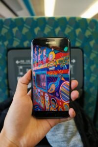 Photo Samsung Galaxy S21 Plus 5G Review: A Smartphone That Strikes the Perfect Balance of Price and Performance