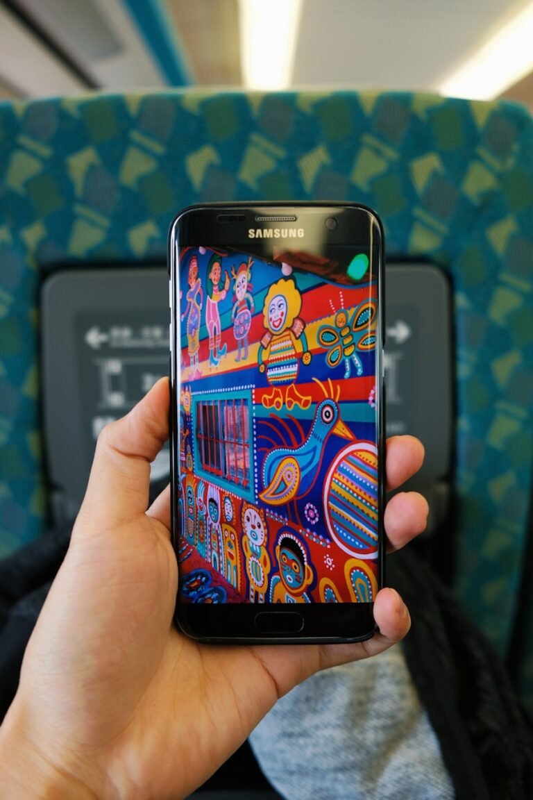Photo Samsung Galaxy S21 Plus 5G Review: A Smartphone That Strikes the Perfect Balance of Price and Performance